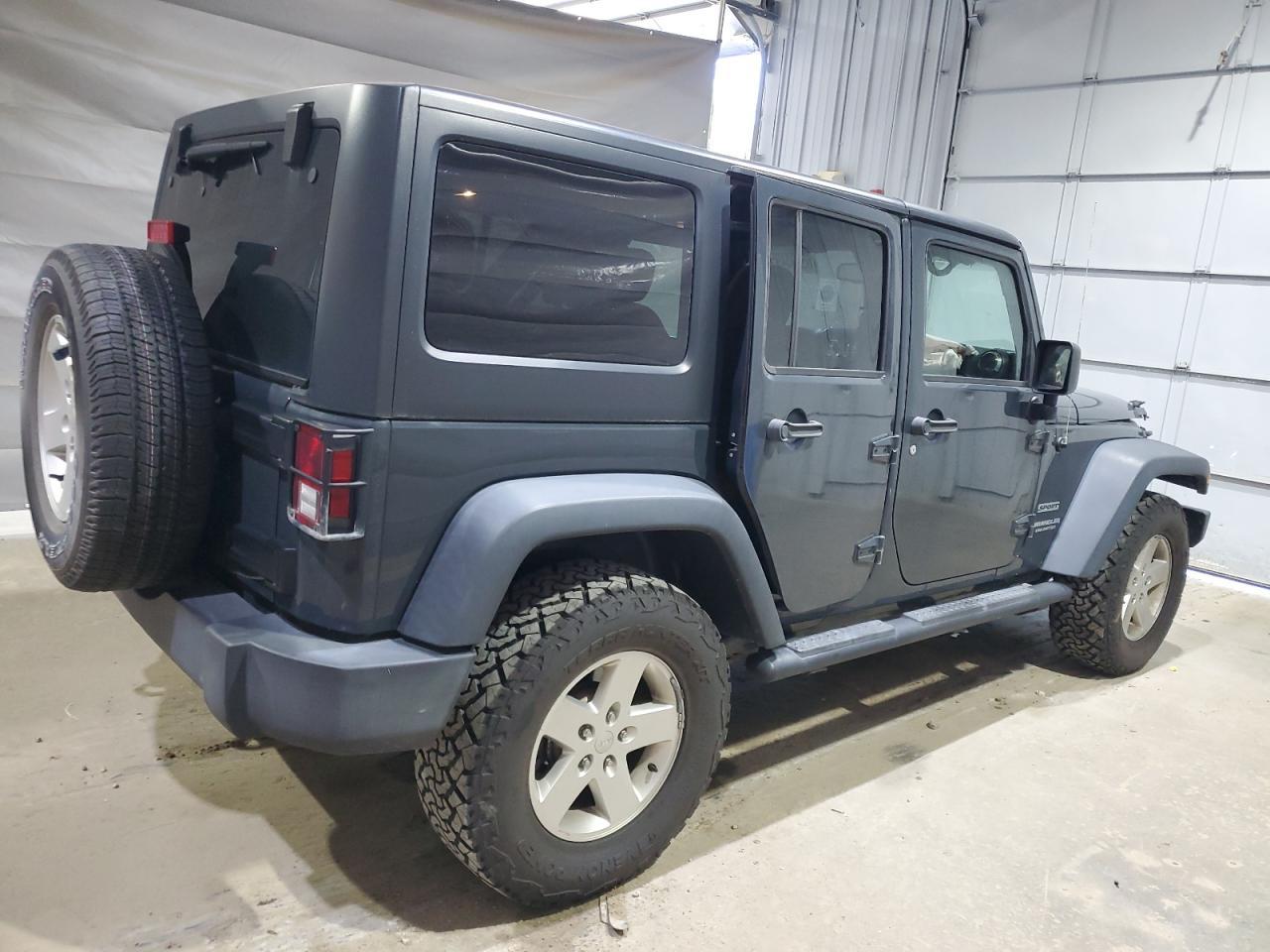 2017 Jeep Wrangler Unlimited Sport - Фото 3