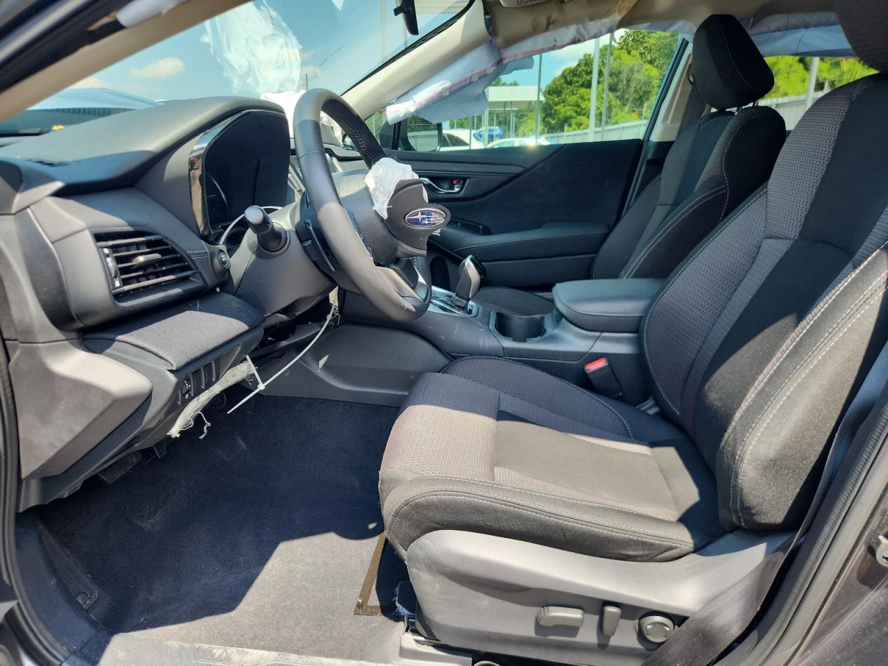 2025 Subaru Outback Premium - Image 7