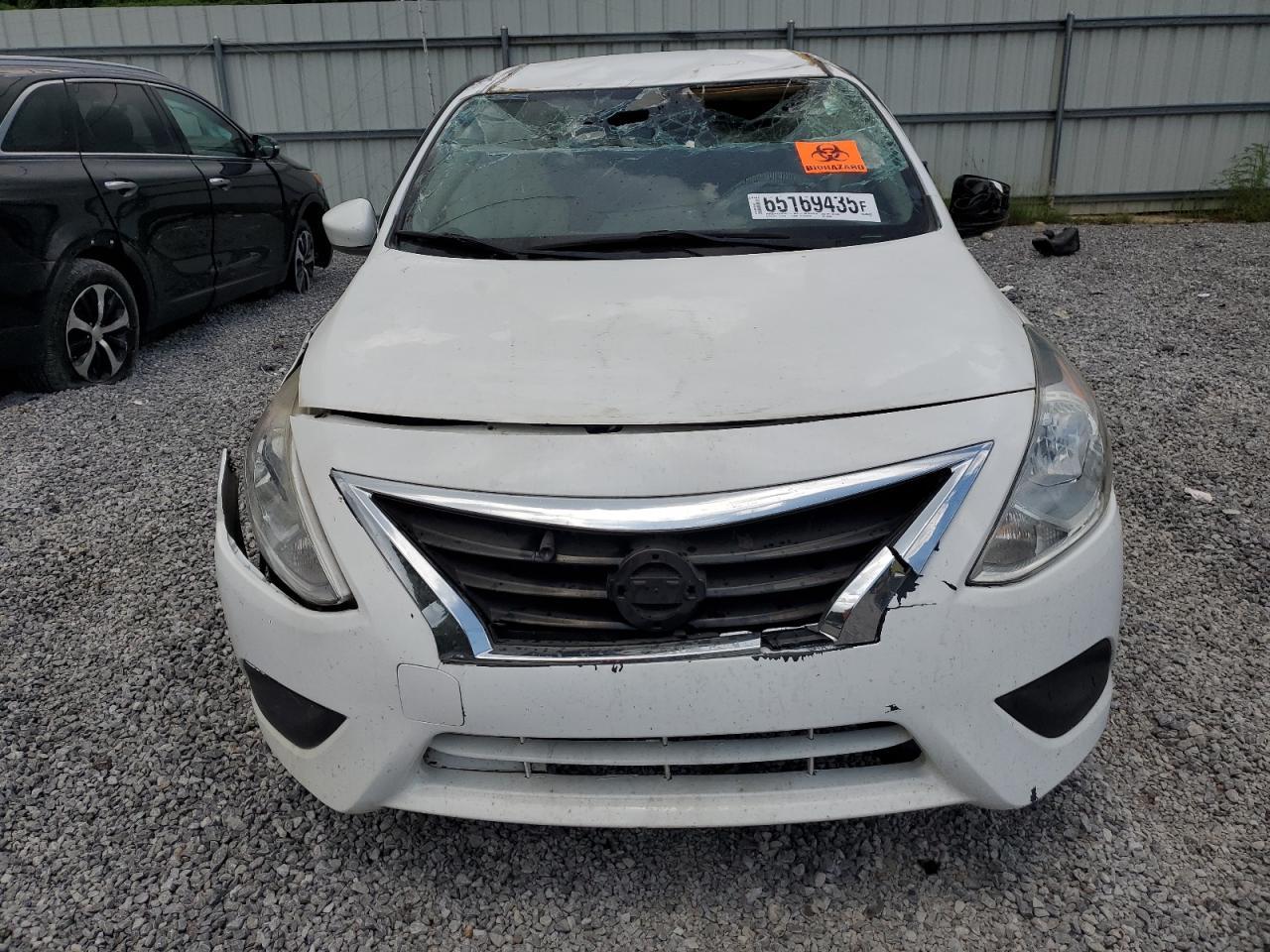 2018 Nissan Versa S - Фото 5