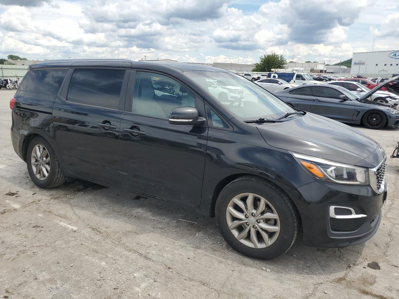 2019 Kia Sedona Lx - Фото 4