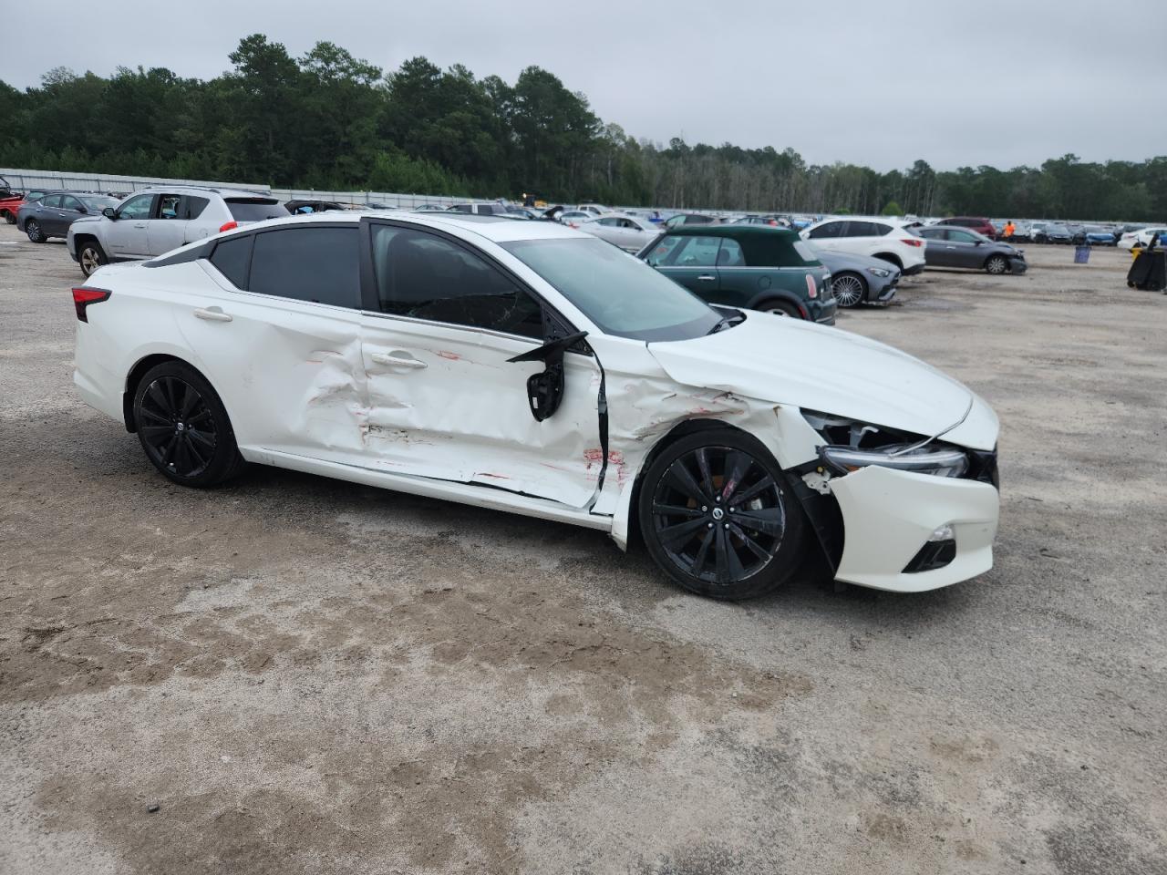2022 Nissan Altima Sr - Фото 4