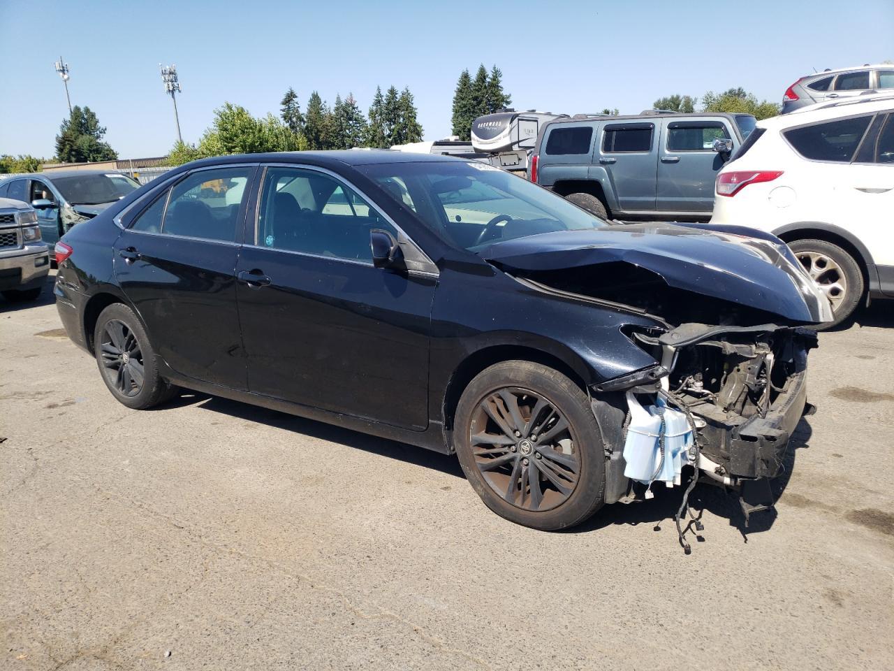 2015 Toyota Camry Le - Фото 4