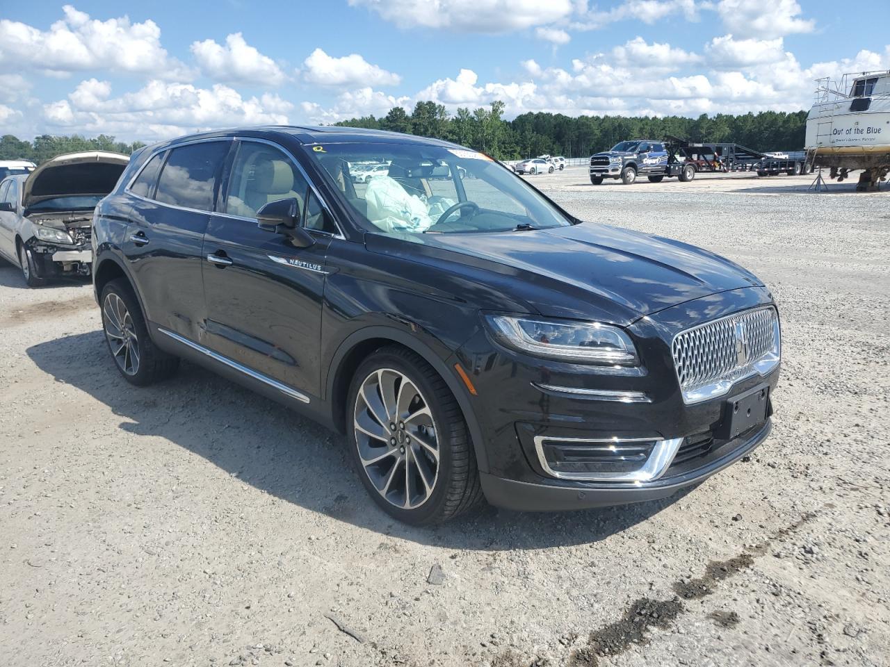 2019 Lincoln Nautilus Reserve - Image 4