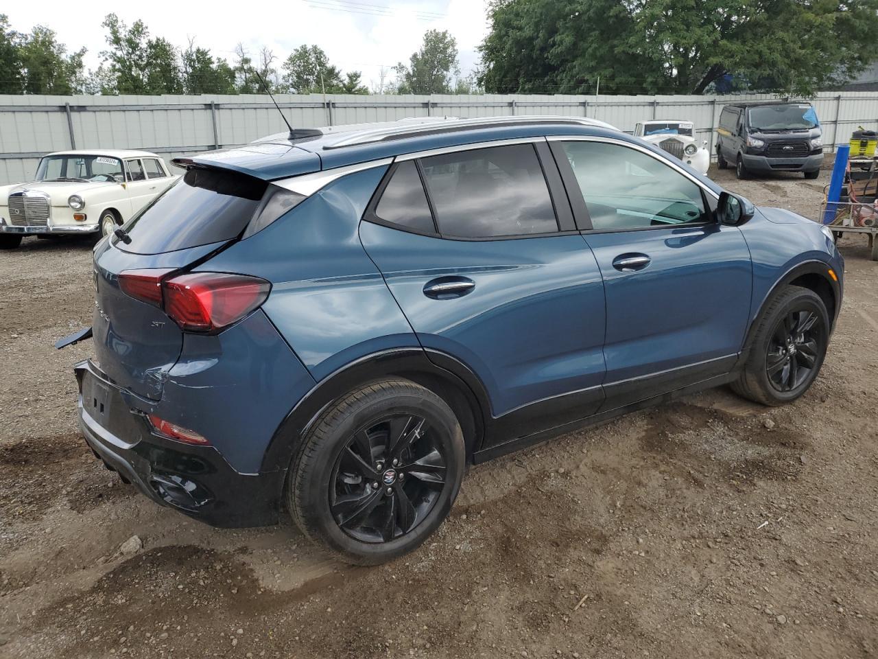 2024 Buick Encore Gx Sport Touring - Image 3