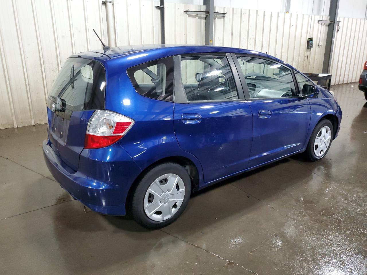 2013 Honda Fit - Фото 3