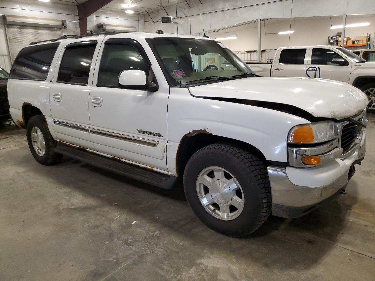 2005 GMC Yukon Xl K1500 - Image 4