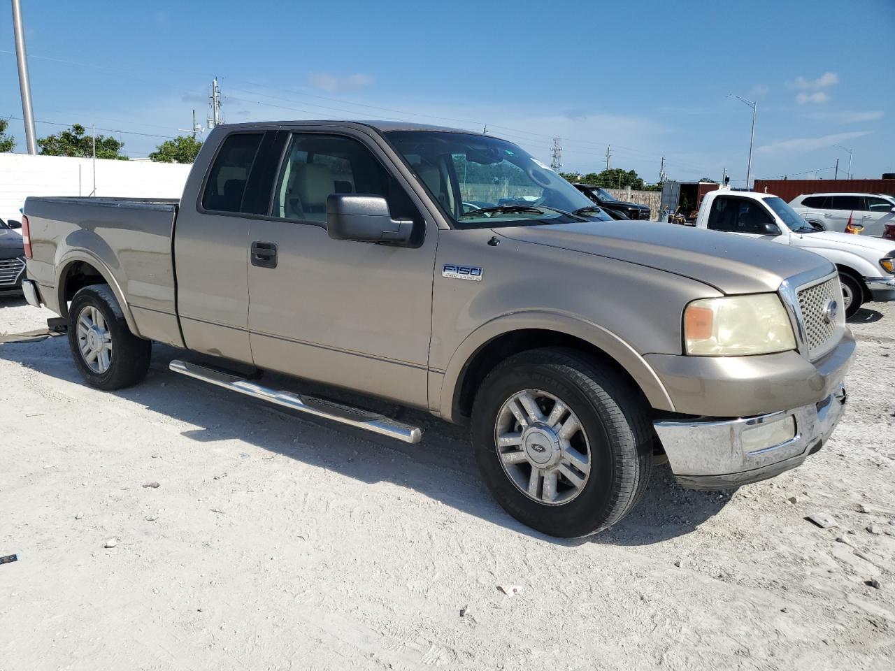 2004 Ford F150 - Image 4