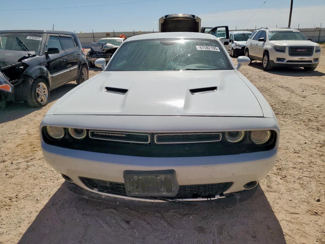 2019 Dodge Challenger Sxt - Image 5