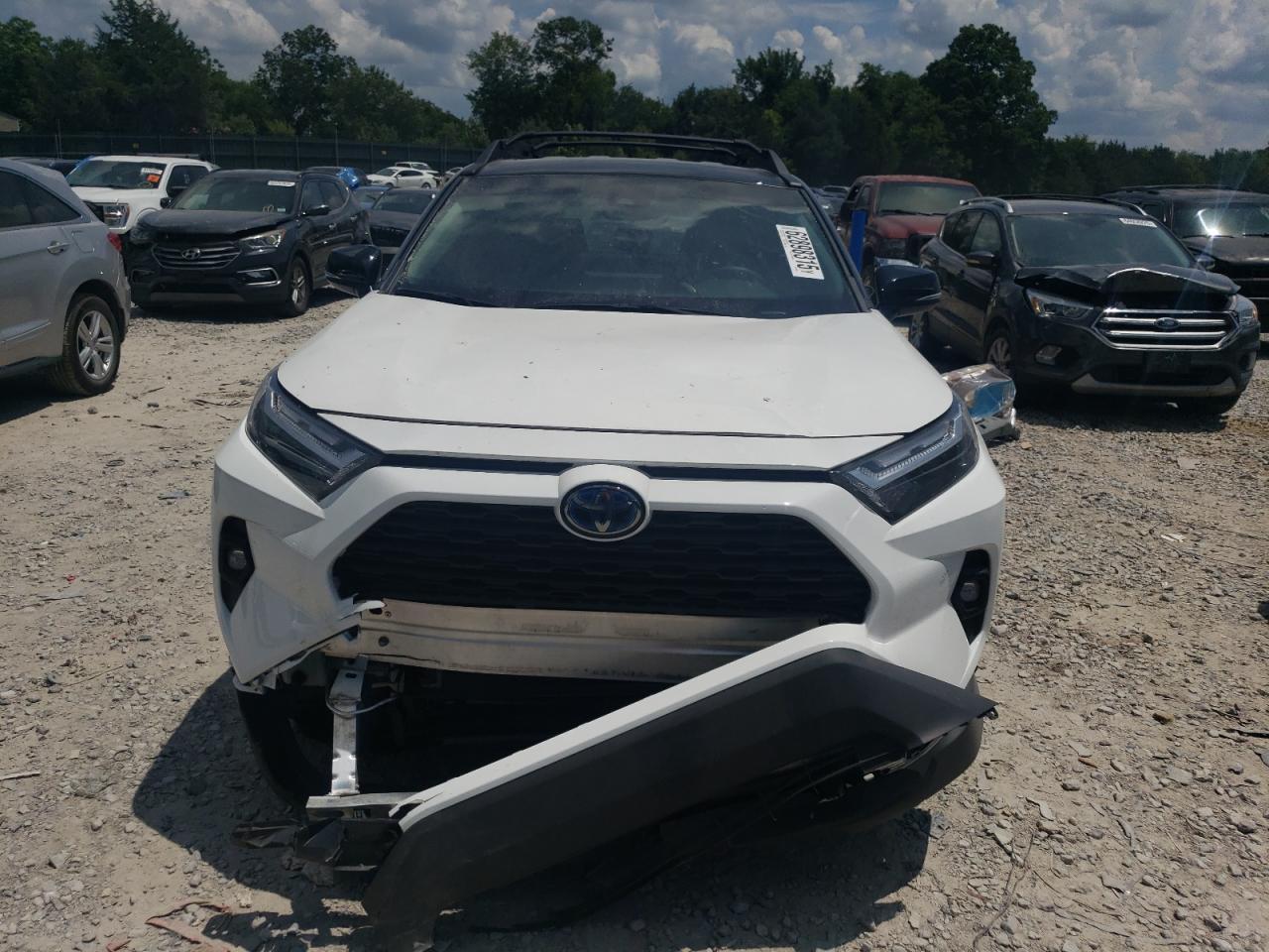 2024 Toyota Rav4 Woodland Edition - Image 5