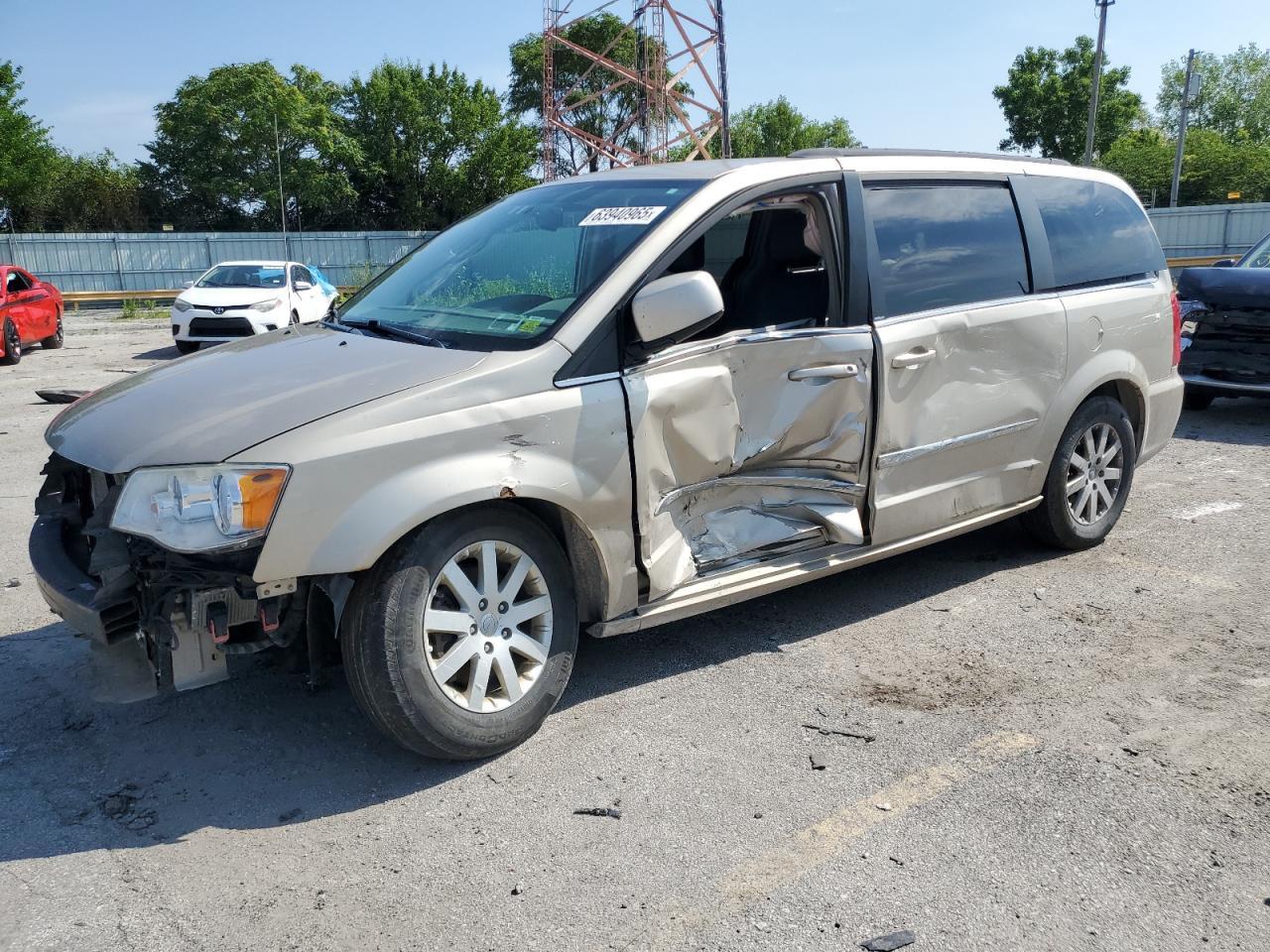 2014 Chrysler Town & Country Touring