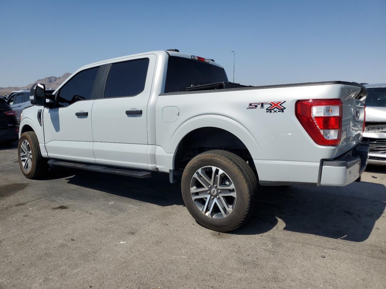 2021 Ford F150 Supercrew - Фото 2
