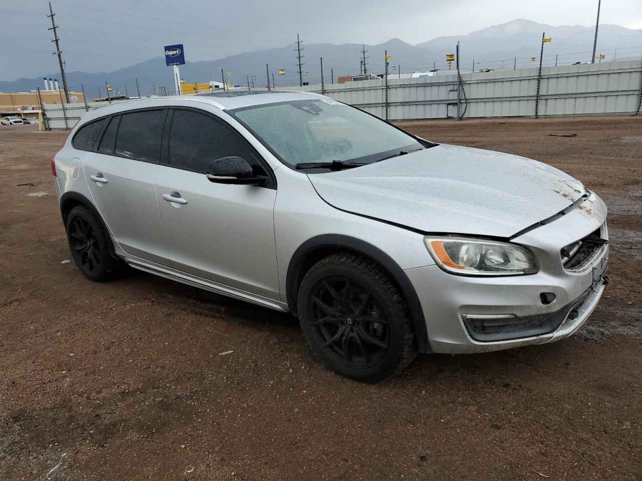 2016 Volvo V60 Cross Country Premier - Фото 4