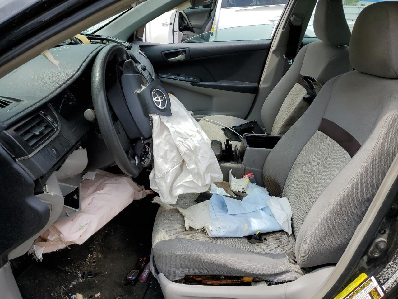 2012 Toyota Camry Base - Image 7
