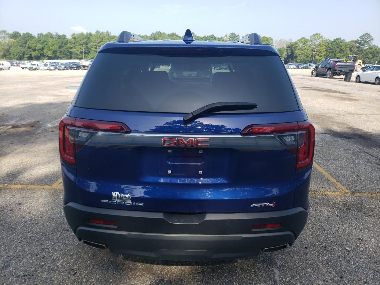 2023 GMC Acadia At4 - Image 6