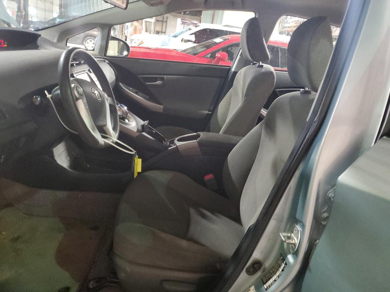 2012 Toyota Prius - Фото 7