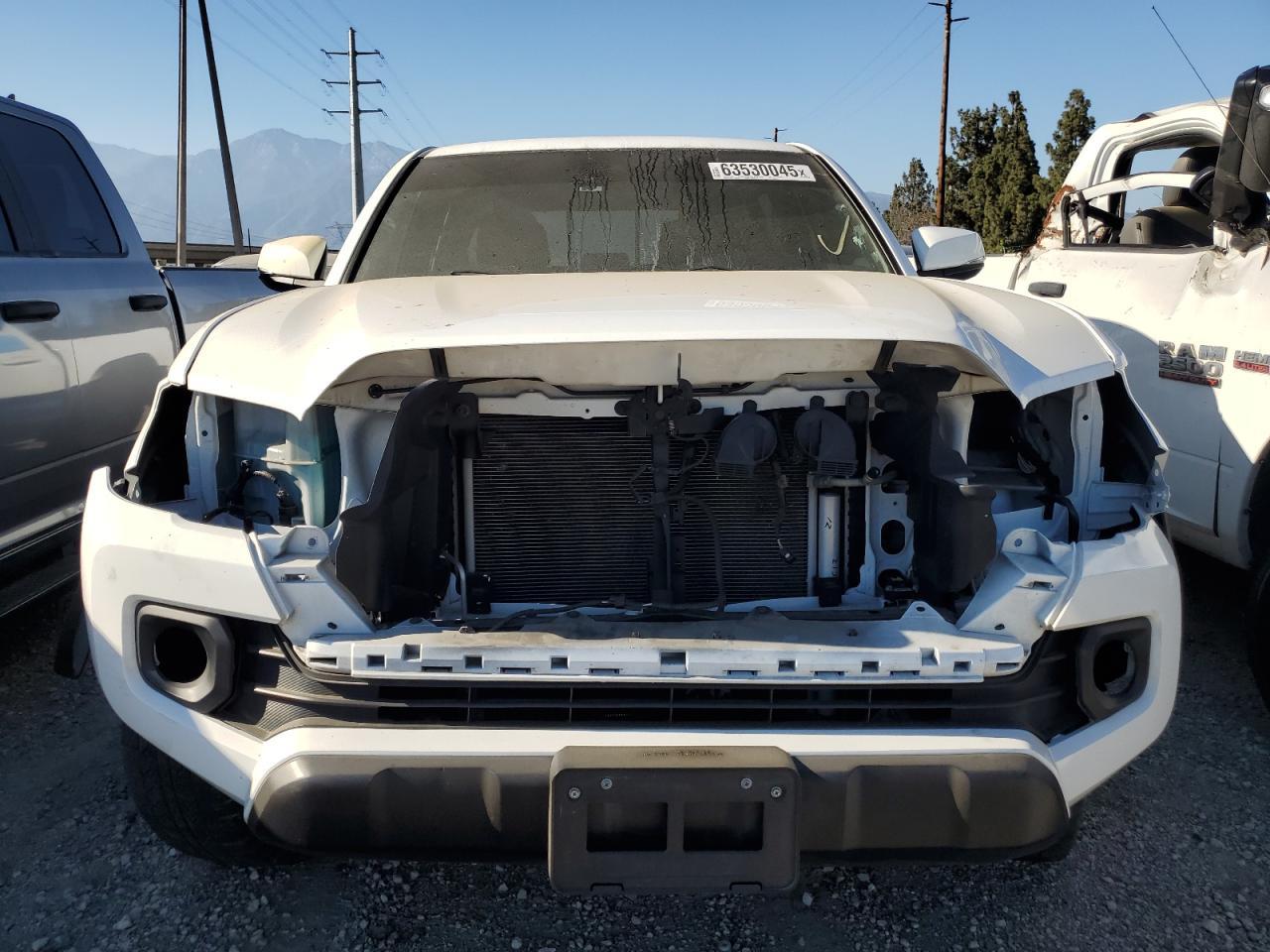 2023 Toyota Tacoma Double Cab - Image 5