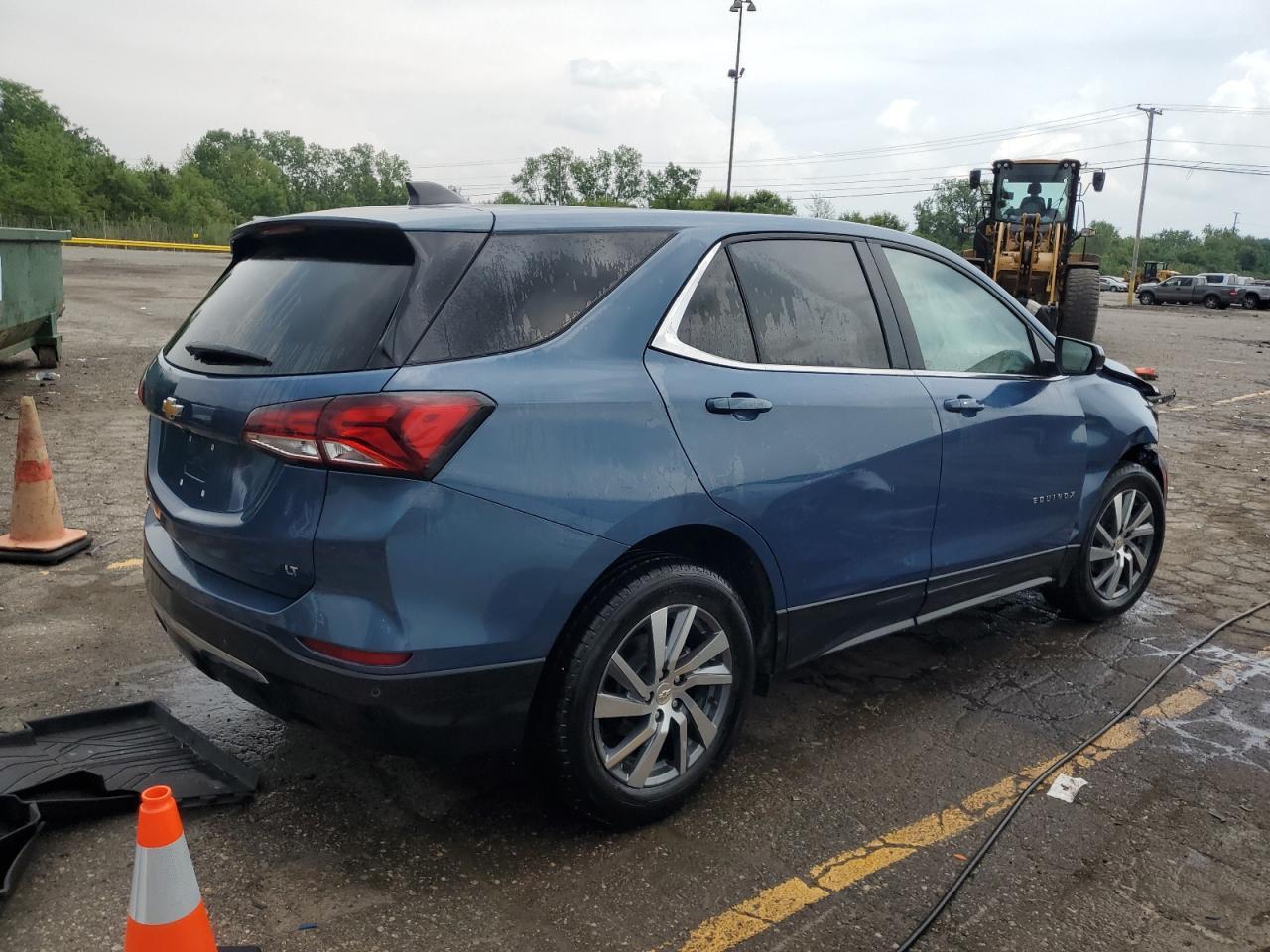 2024 Chevrolet Equinox Lt - Image 3