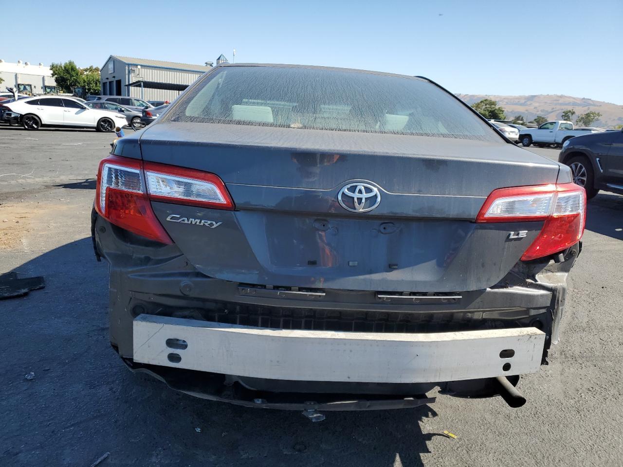 2012 Toyota Camry Base - Фото 6