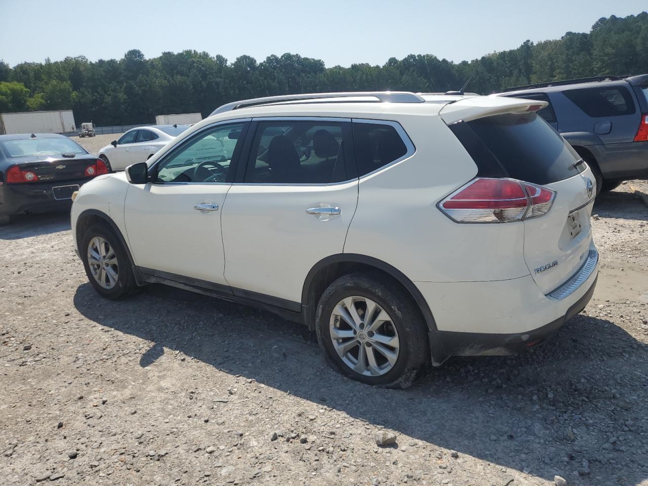 2015 Nissan Rogue S - Фото 2