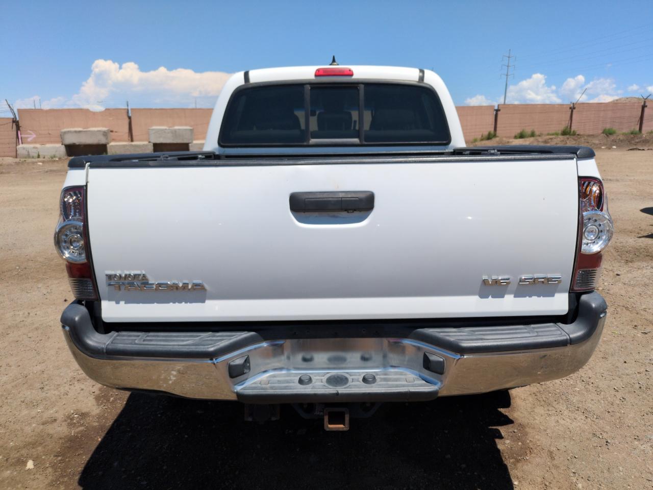 2015 Toyota Tacoma Double Cab - Image 6