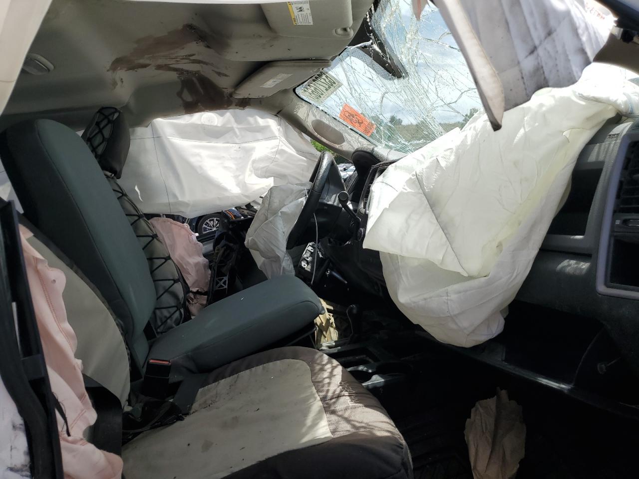 2014 Ram 2500 St - Image 7