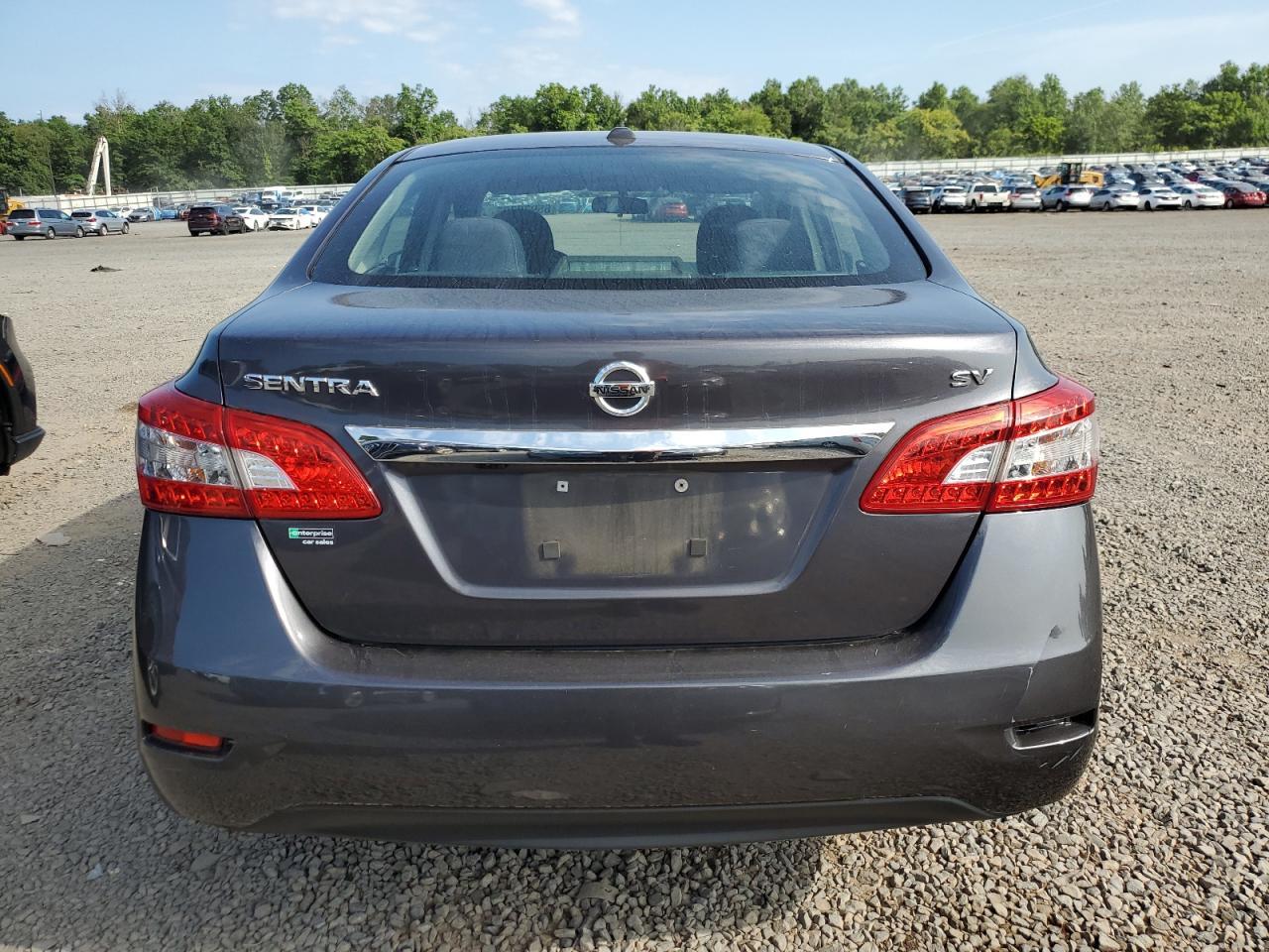 2015 Nissan Sentra S - Фото 6
