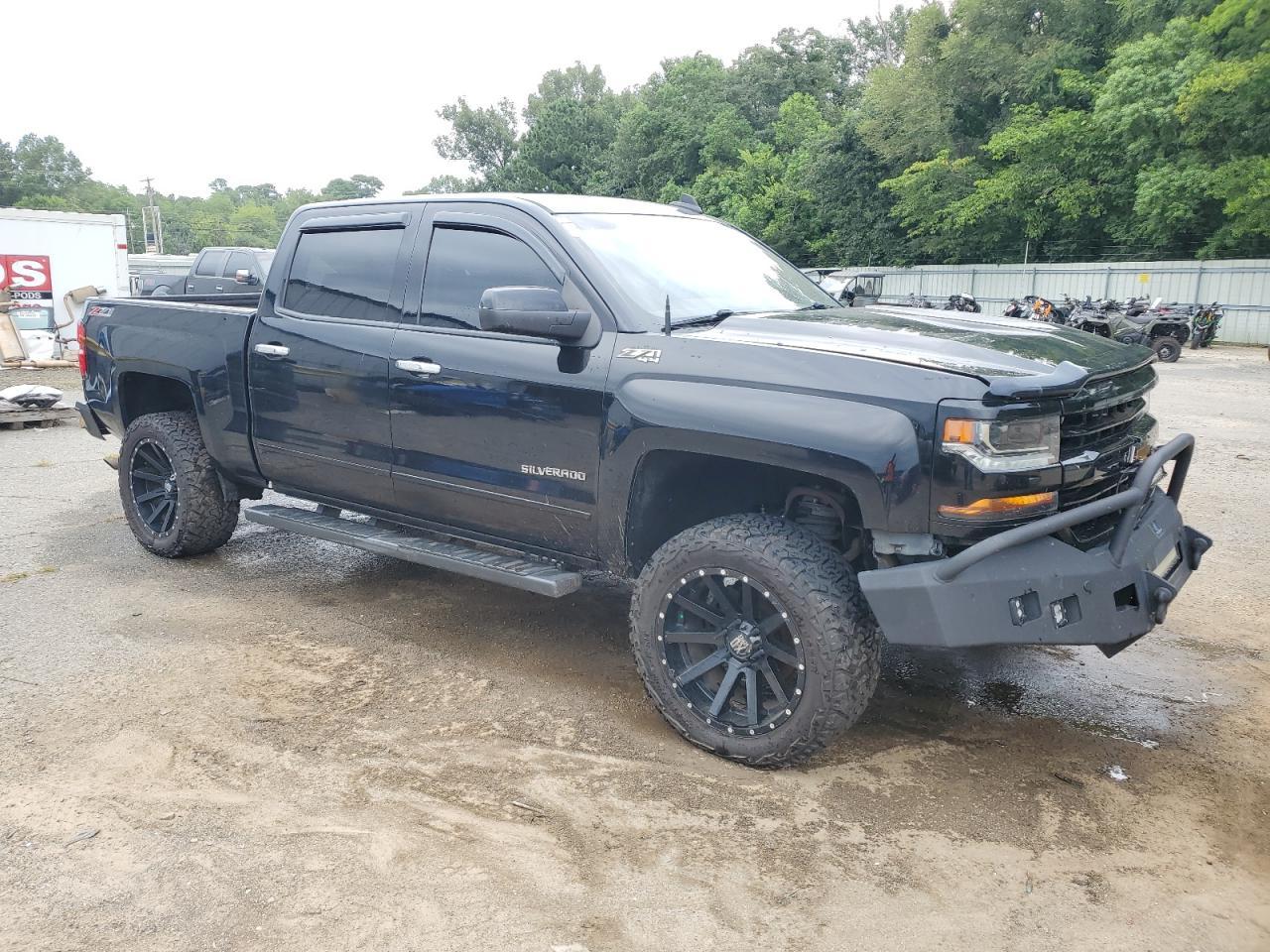 2017 Chevrolet Silverado K1500 Lt - Image 4