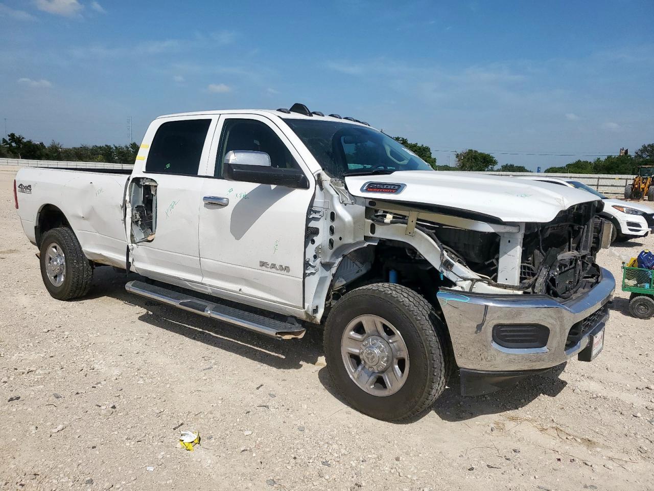 2019 Ram 2500 Tradesman - Фото 4