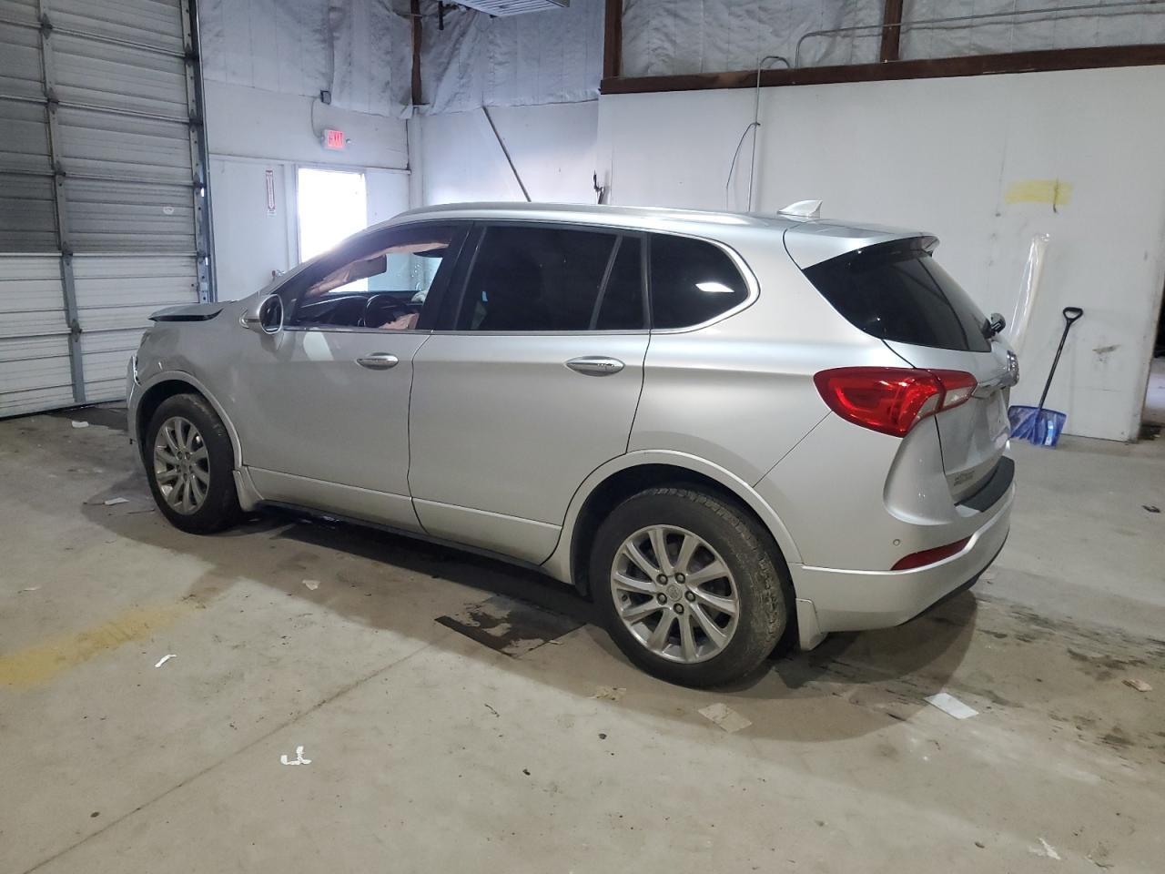 2019 Buick Envision Essence - Фото 2