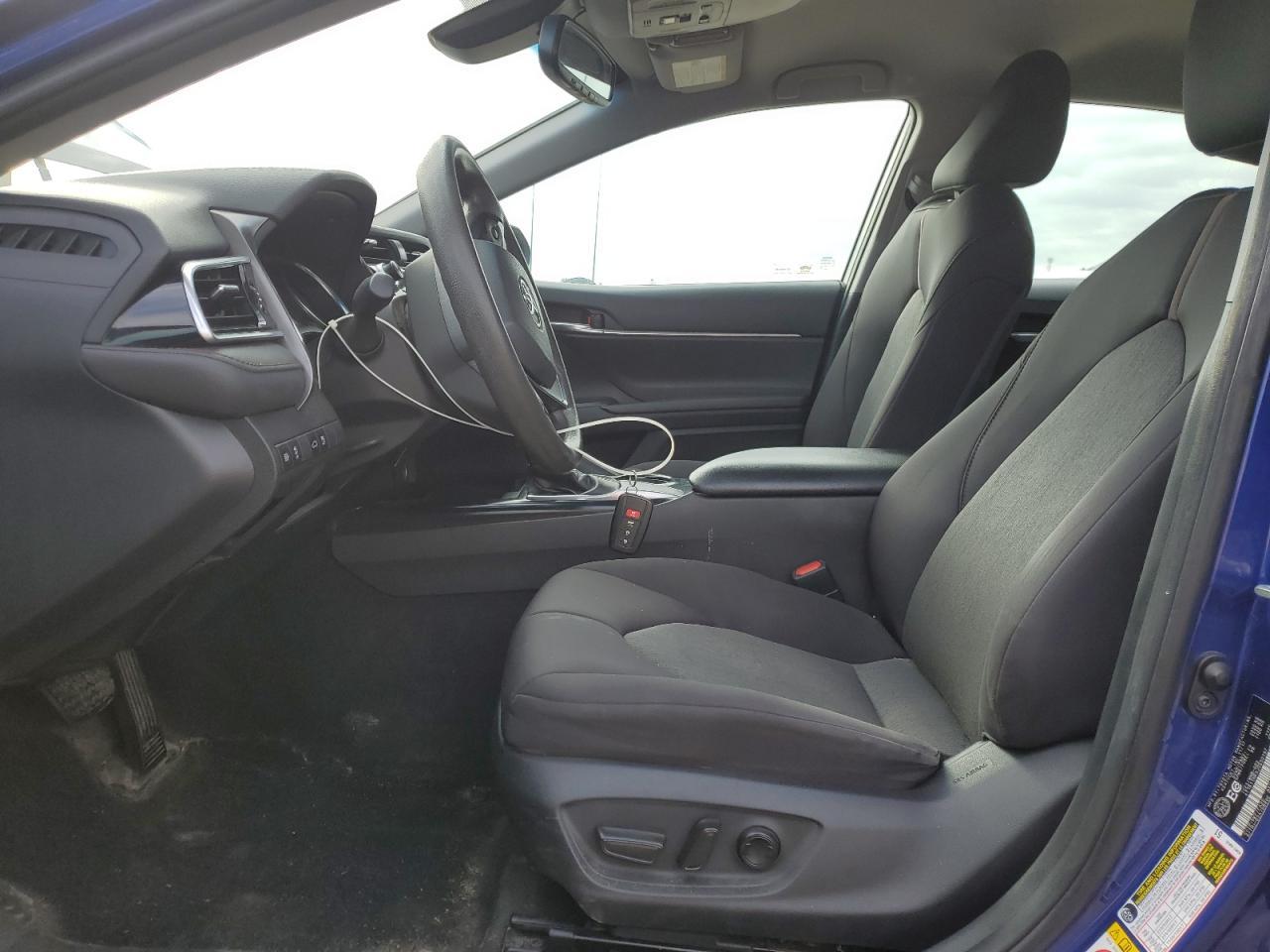 2018 Toyota Camry L - Фото 7