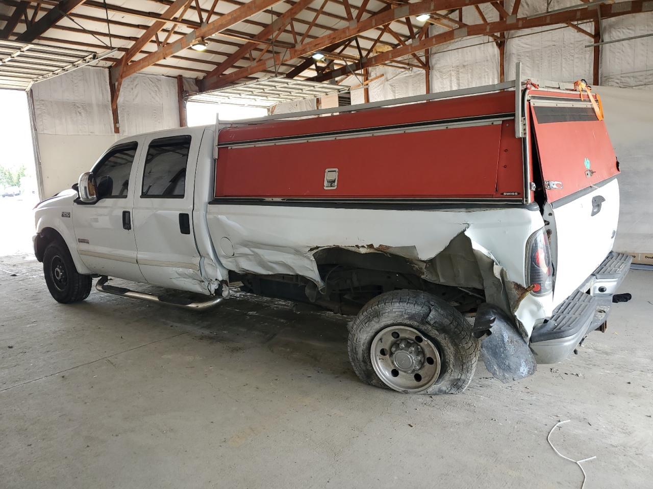 2004 Ford F250 Super Duty - Image 2