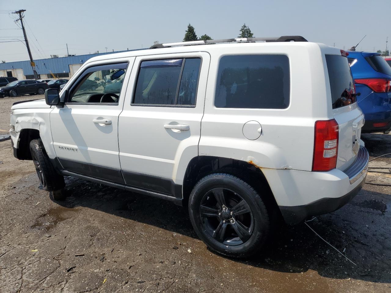 2012 Jeep Patriot Latitude - Фото 2