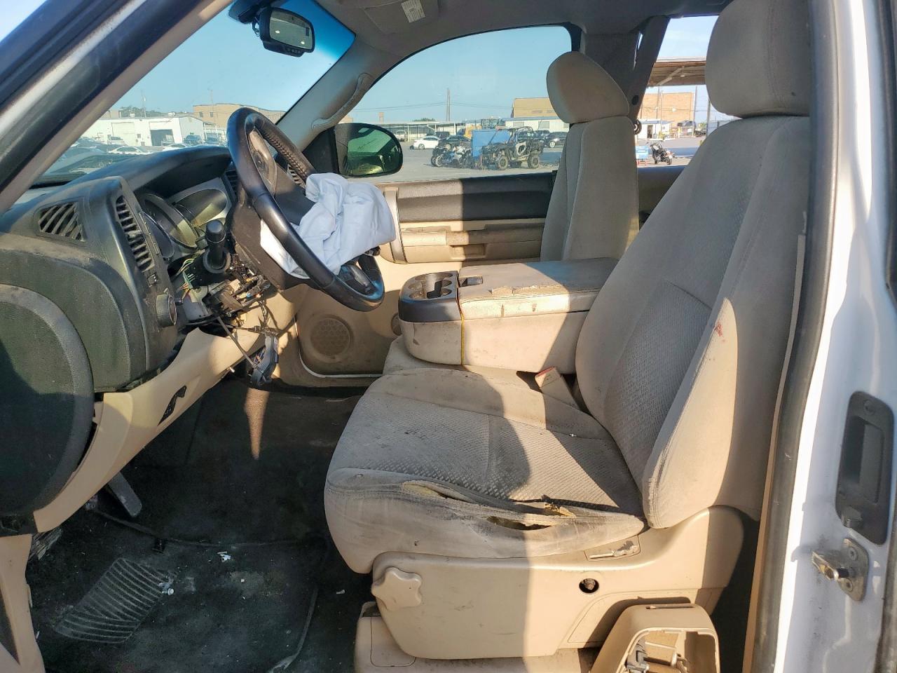 2008 Chevrolet Silverado K1500 - Image 7