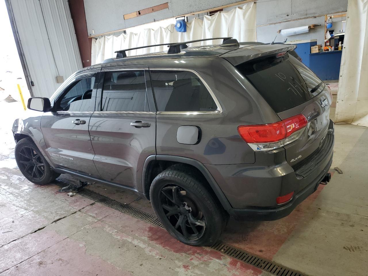 2014 Jeep Grand Cherokee Laredo - Image 2