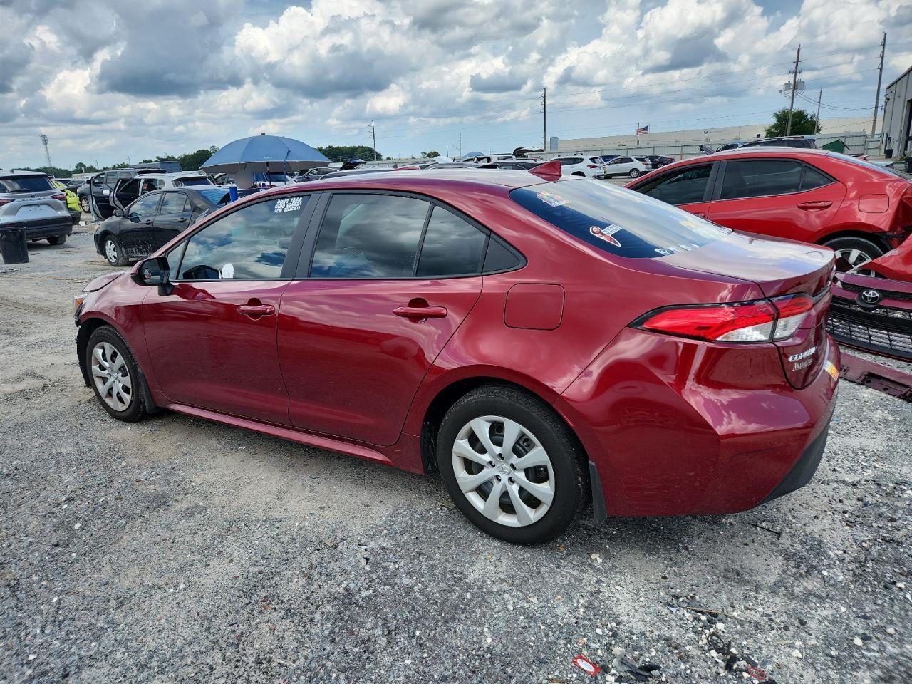 2025 Toyota Corolla Le - Фото 2