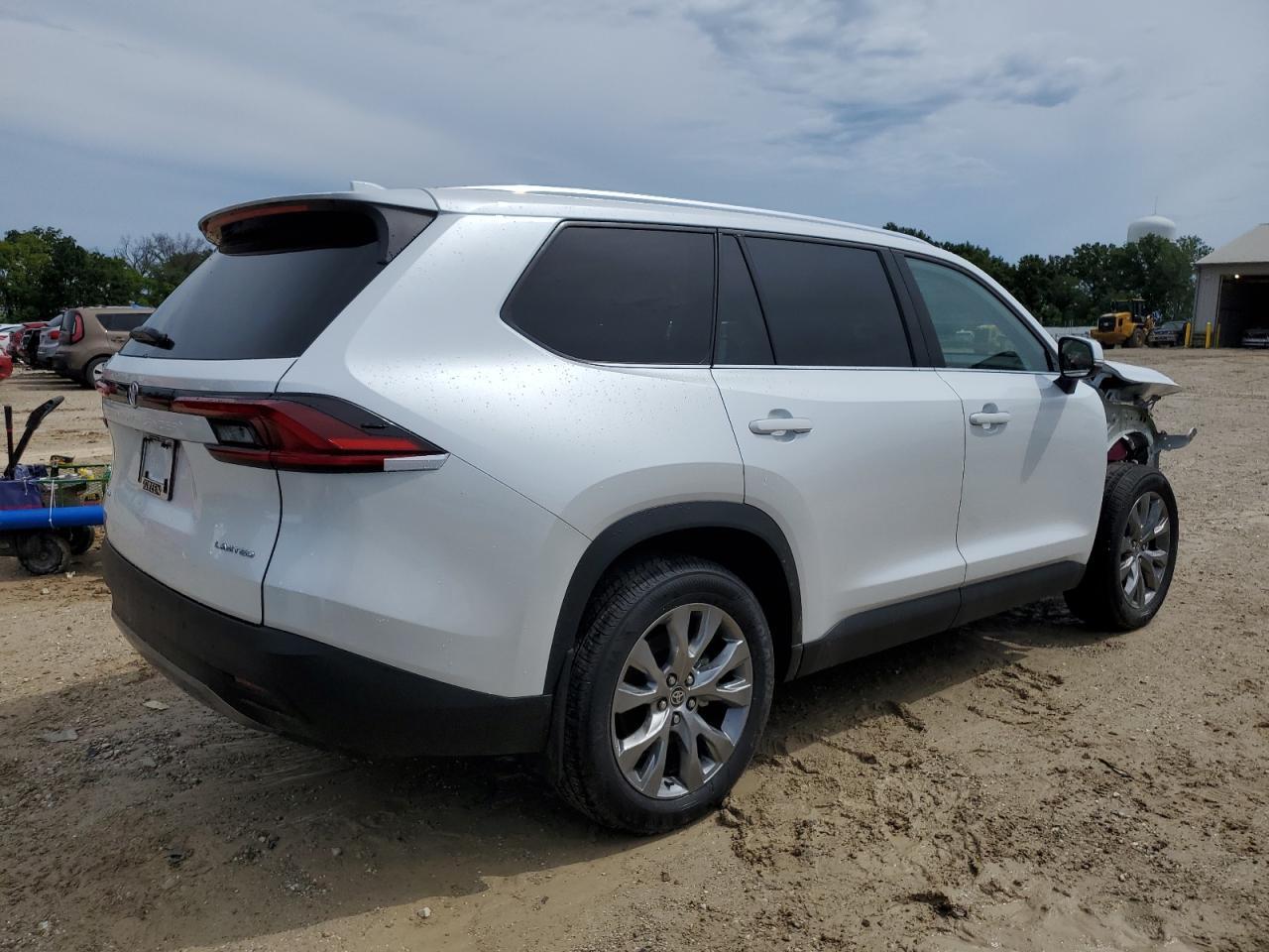 2025 Toyota Grand Highlander Le - Фото 3