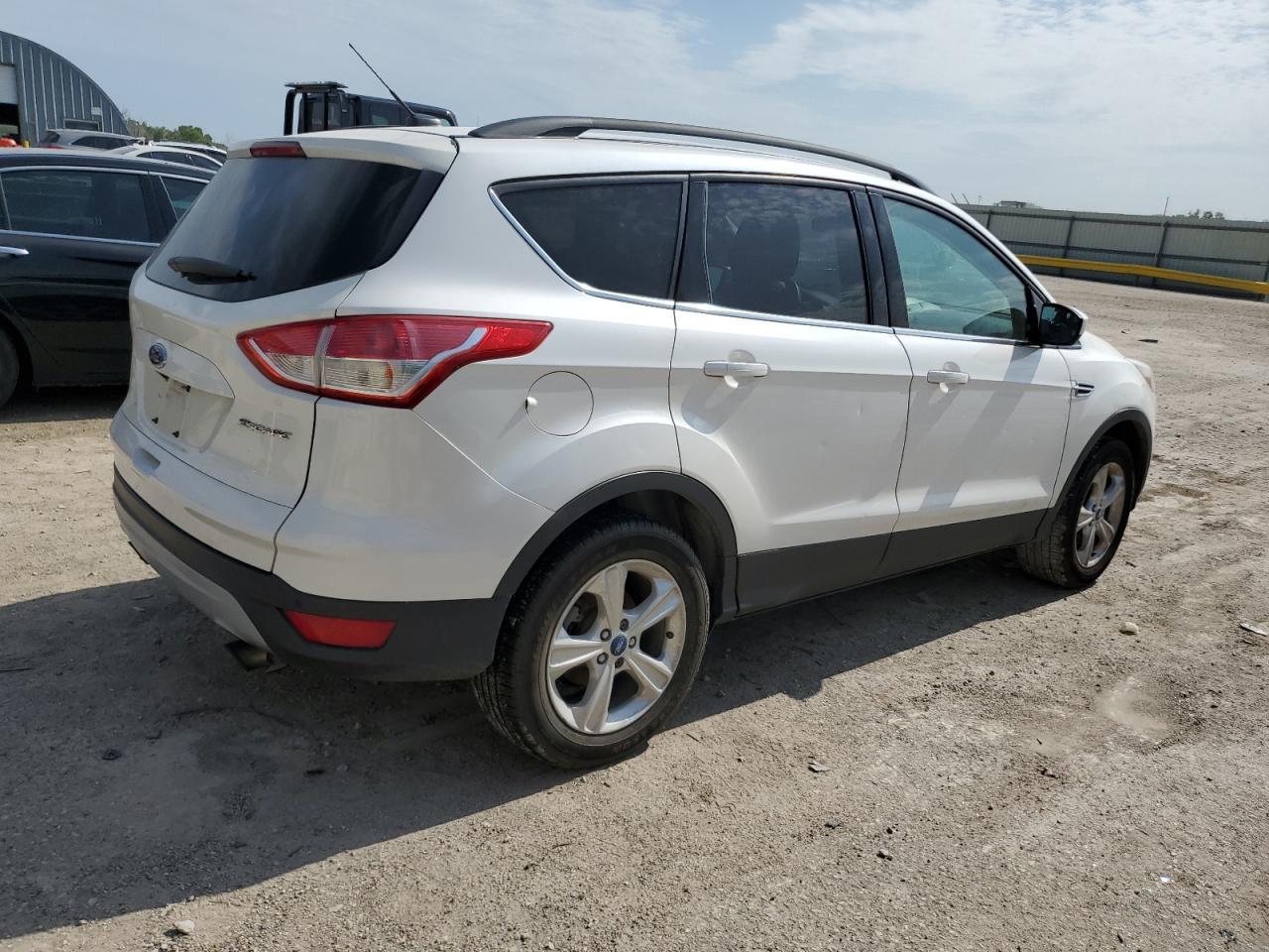 2015 Ford Escape Se - Image 3