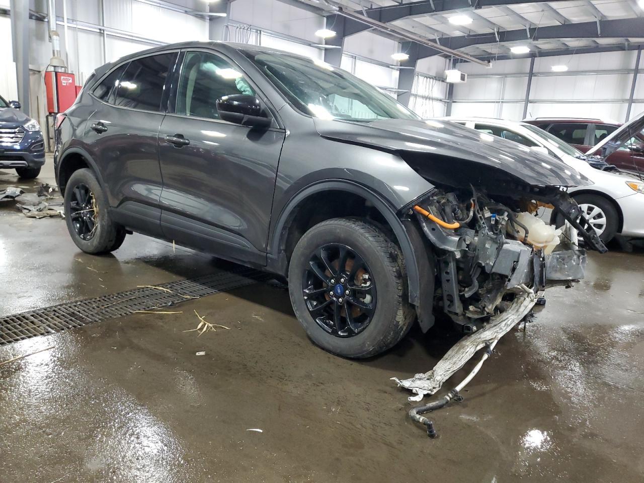 2020 Ford Escape Se Sport - Image 4