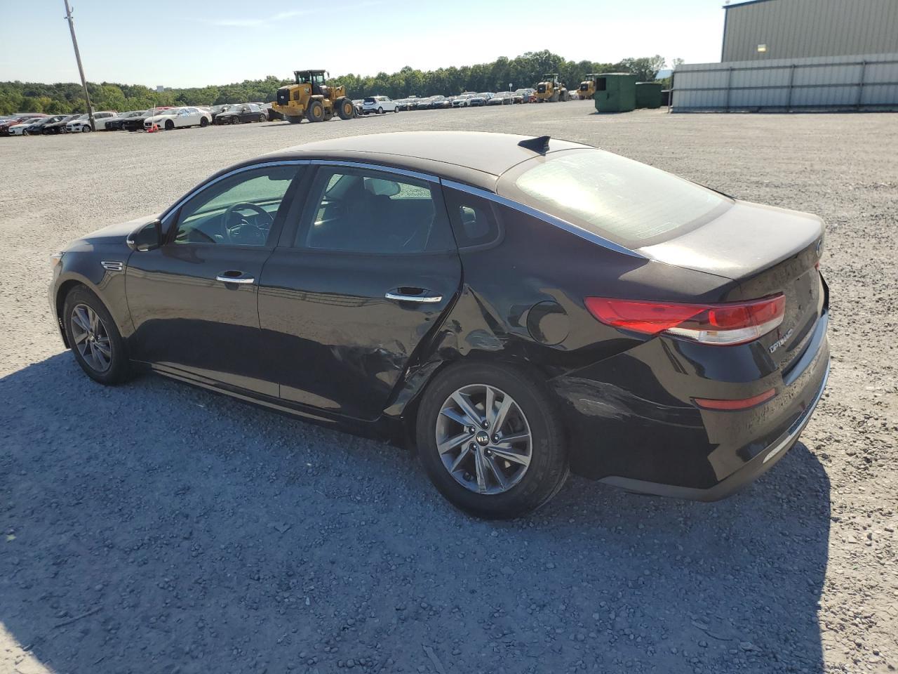 2020 Kia Optima Lx - Фото 2