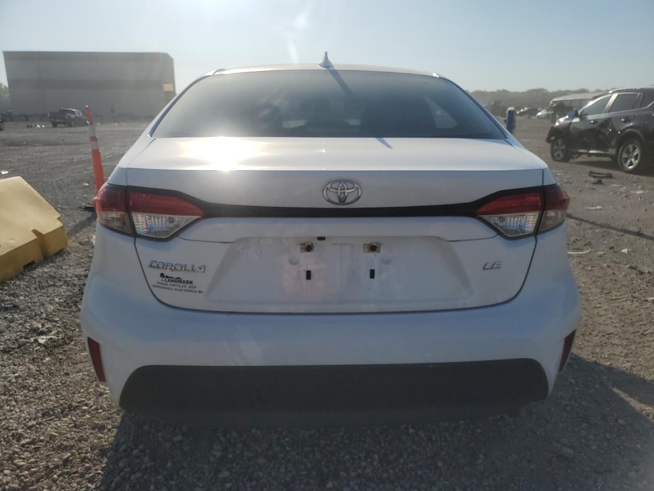 2023 Toyota Corolla Le - Image 6