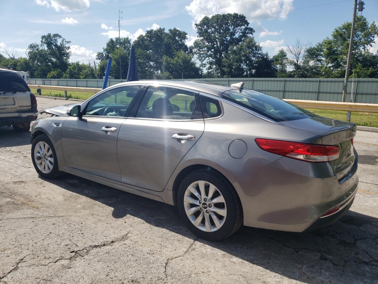 2018 Kia Optima Ex - Фото 2