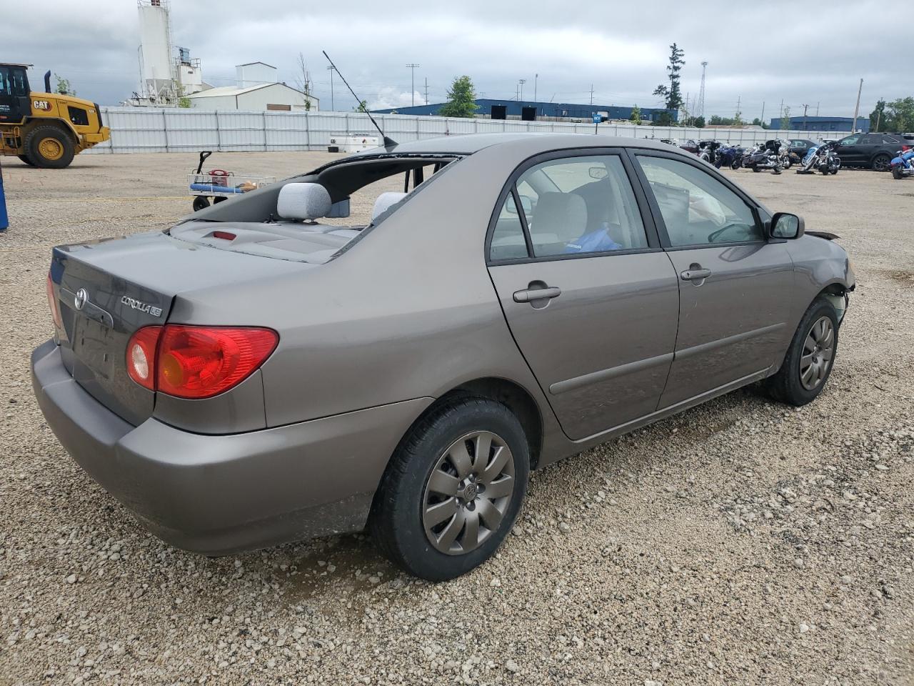 2003 Toyota Corolla Ce - Фото 3