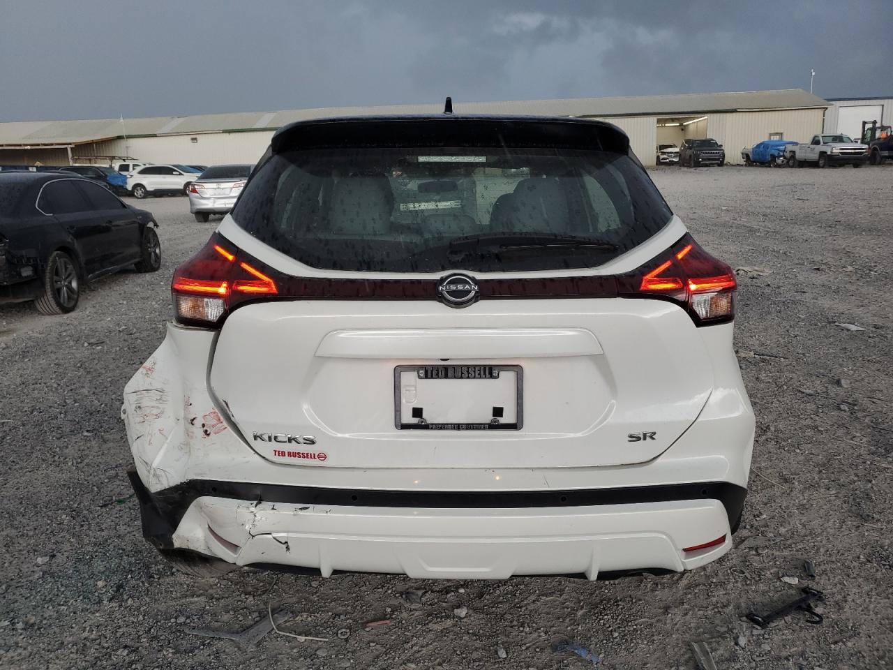 2023 Nissan Kicks Sr - Фото 6