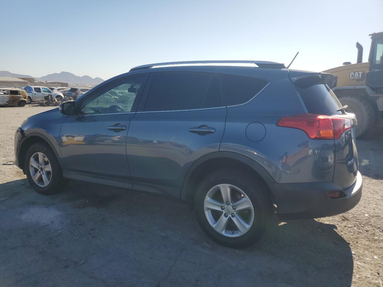 2014 Toyota Rav4 Xle - Image 2