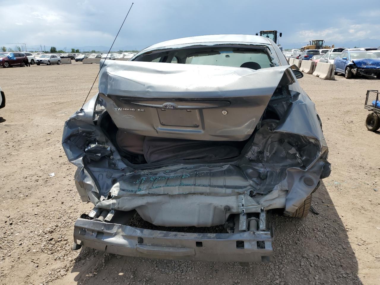 2005 Ford Taurus Se - Image 6