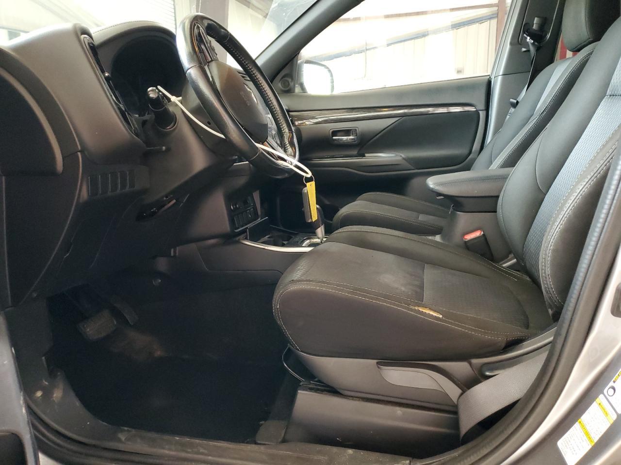 2018 Mitsubishi Outlander Se - Image 7