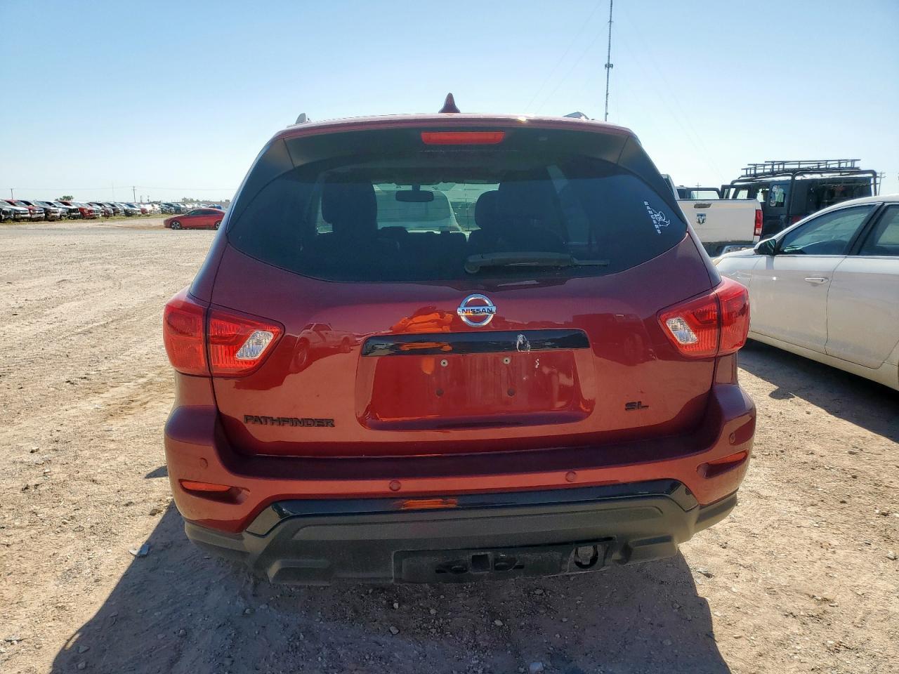 2020 Nissan Pathfinder Sl - Фото 6
