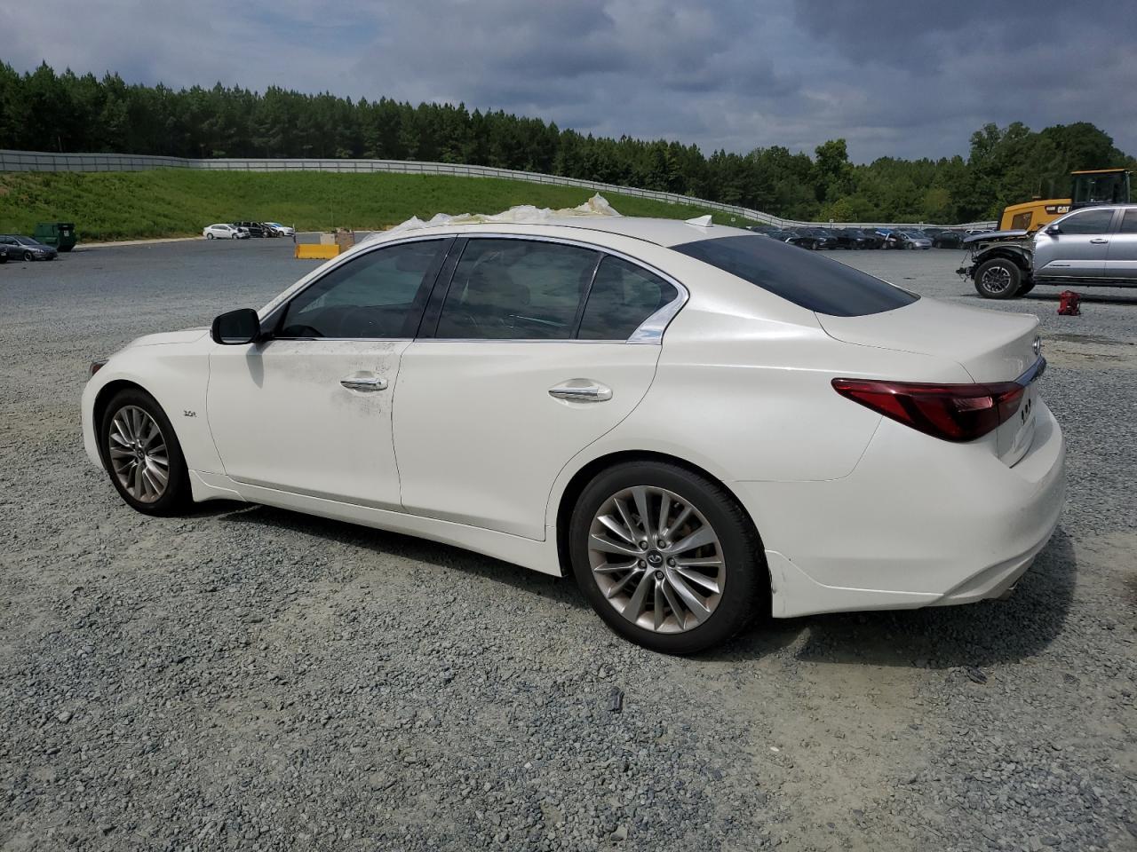 2019 Infiniti Q50 Luxe - Фото 2