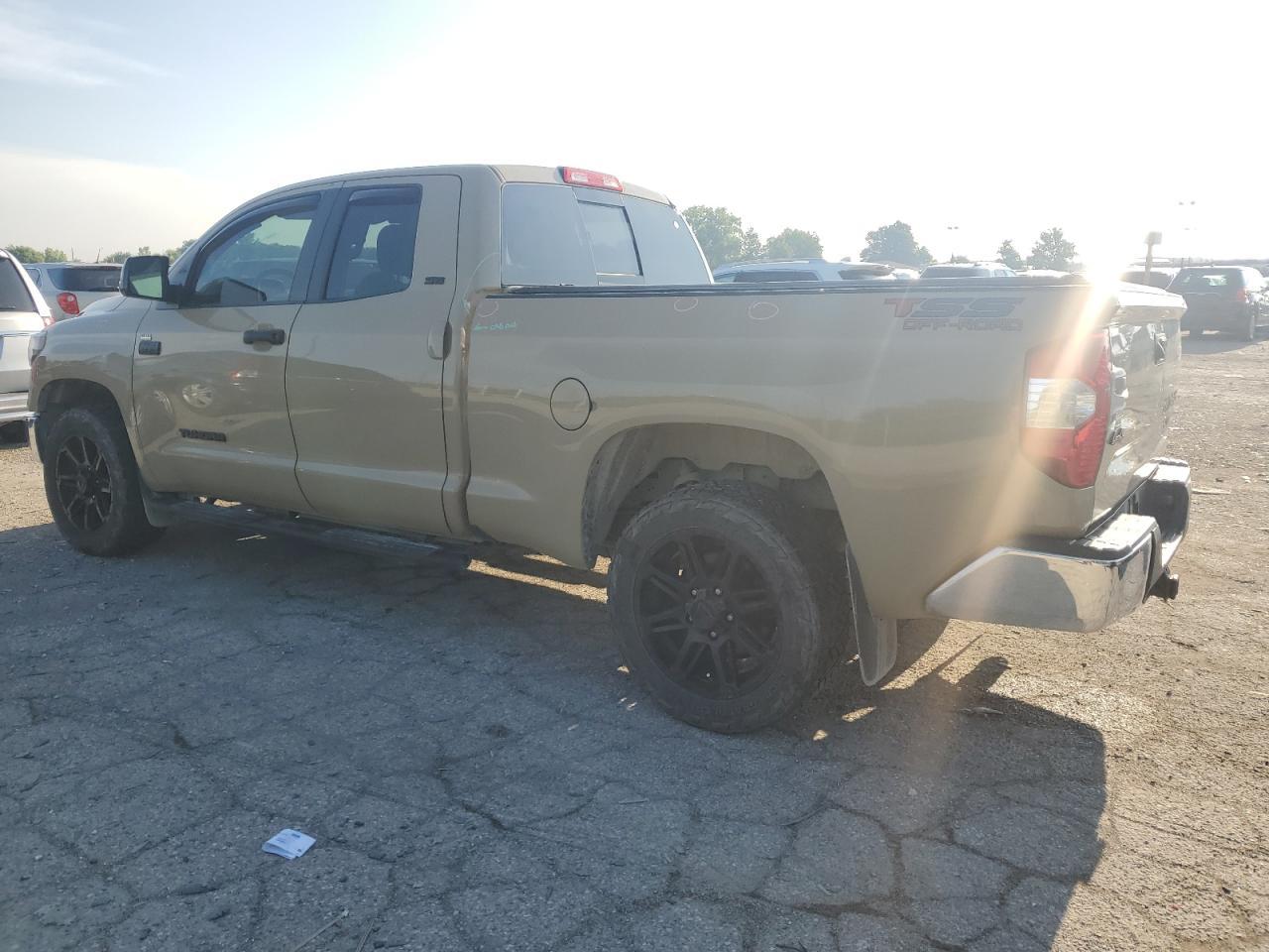 2018 Toyota Tundra Double Cab Sr - Фото 2