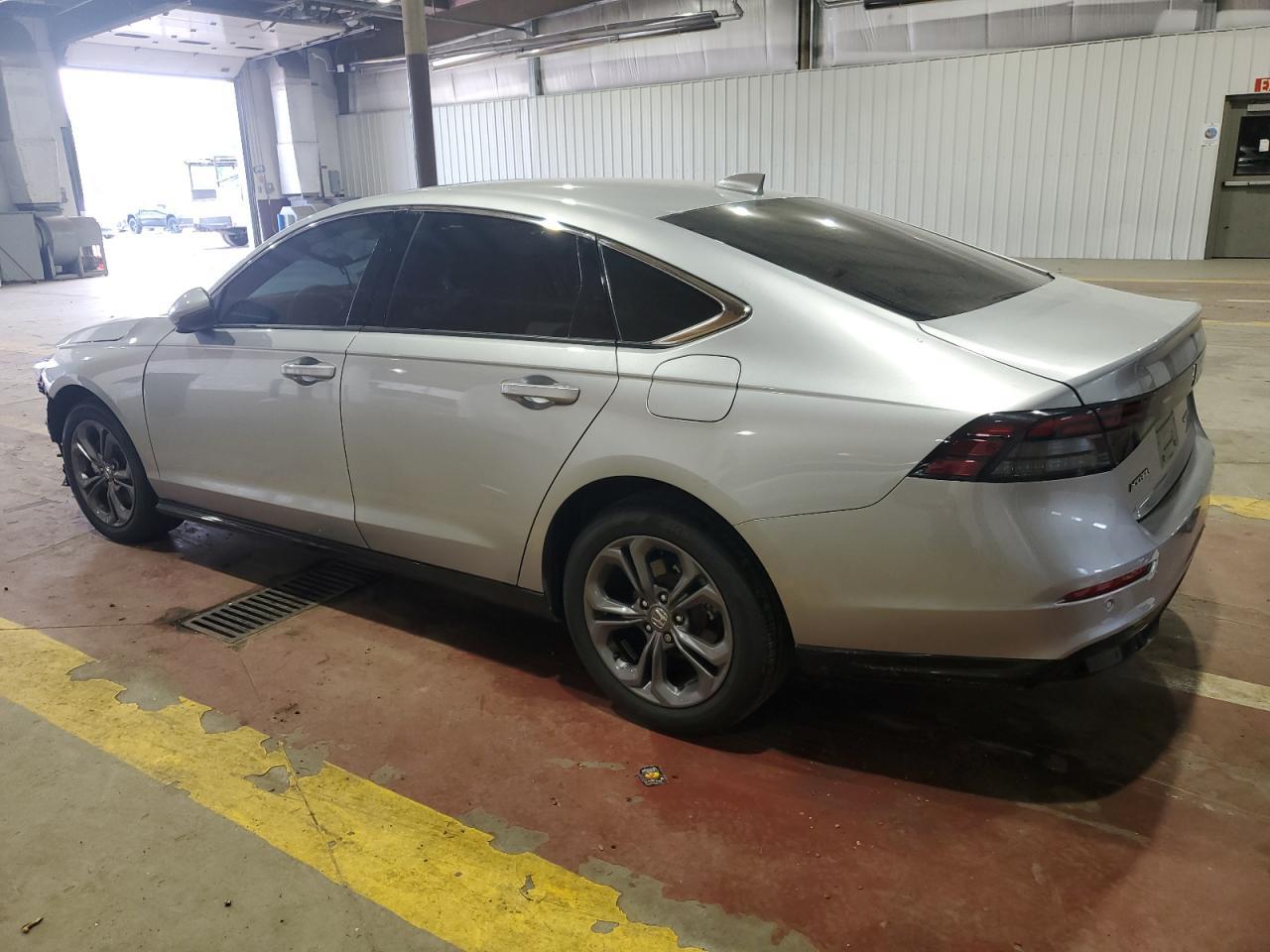 2025 Honda Accord Hybrid Exl - Фото 2